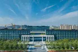 重大利好！西高新管委会再次南迁，开启下一个万亿新城！图片