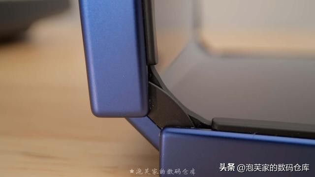 12+256卖7999 三星Z Flip7深度体验 比Flip6提升多少？三星用户多吗