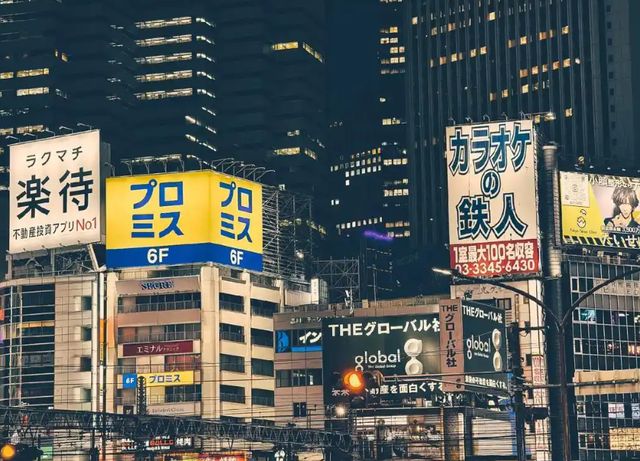 无法与自己和解的一代，回顾日本失落世代的一生，他们经历了什么