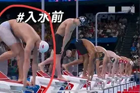 荷兰队透视泳装，女运动员都尴尬的脸红了，网友：害羞游的快图片