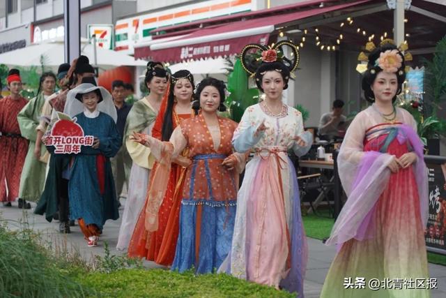 越“夜”越美丽 霍营街道“荔”香飘满“Long”！