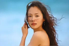 41岁江一燕现状曝光！定居云南小县城结婚生女，街边买菜似普通人图片