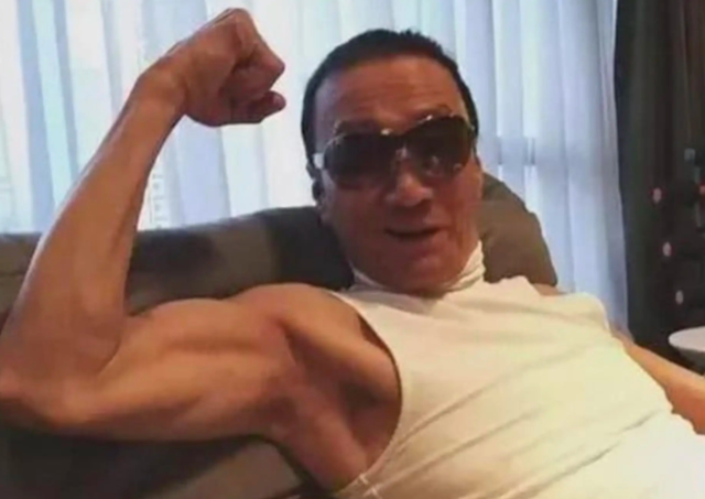 被谢贤养了12年，用青春换来2000万的Coco，已经走上了另一条道路