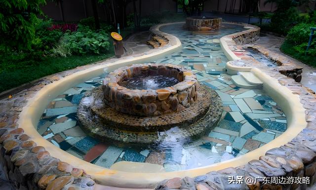 三坑泡温泉必看攻略：8家优质民宿排行 + 千年温泉文化