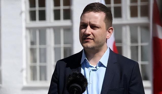 中国痛打日本之际，有个不长眼的地方站队日本，发话永不与华合作