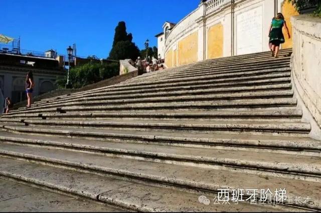 彩色旅图｜西班牙广场追寻《罗马假日》公主与记者骑行的小轮摩托