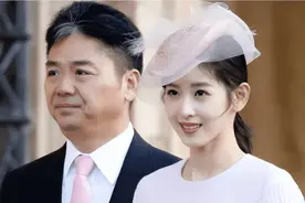 6位用钱堆出气质的一代名媛，个个富得流油，钞票与美貌成正比图片