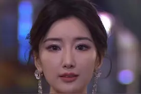 毛晓彤悄悄动鼻子了？回顾她整个变脸史，由美到丑这还是第一次图片