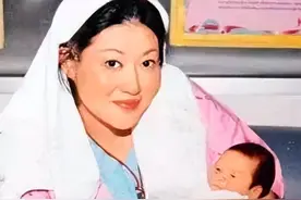 陈宝莲跳楼22年，儿子被王菲经纪人抚养长大，模样酷似干爹黄任中图片