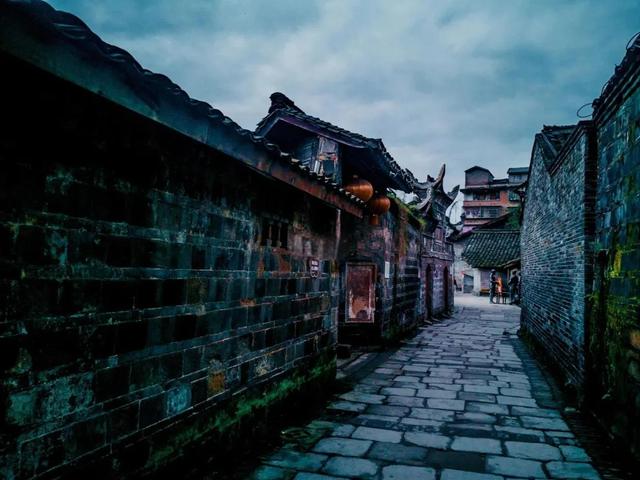 四川被低估的旅游城市,不是成都,也不是乐山!