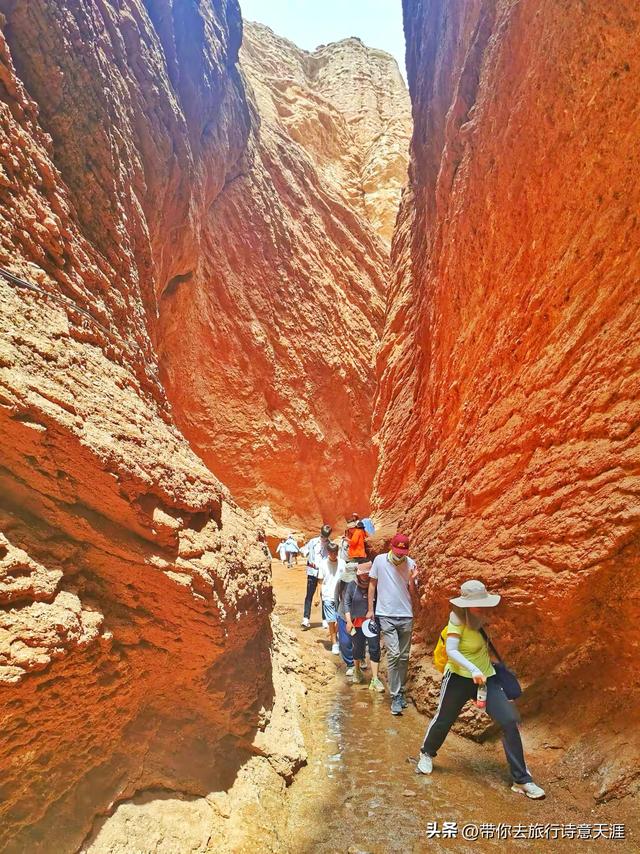 天山神秘大峡谷寻幽探秘