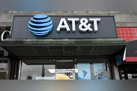 卡贴机官解最好的时间来了！新款机型上市满60+天，直接变无锁！图片