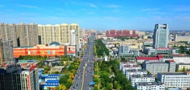 辽宁人口最少的地级市，常住人口不足150万，仅为沈阳六分之一