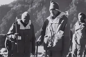 印度准将著书告诫子孙后代：32天被俘3942人，永远不要与中国为敌图片