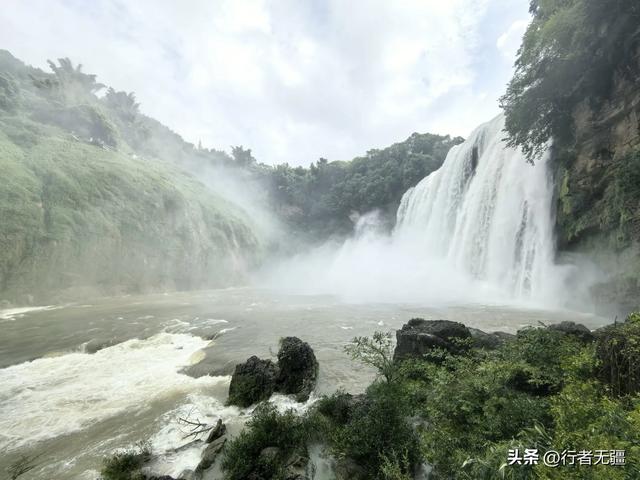 多彩贵州自驾游之黄果树：雨幕初开见虹霓，气势磅礴势无穷
