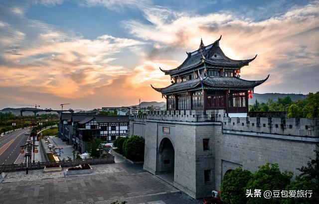 南充漫游指南——嘉水千年韵，阆苑梦中寻