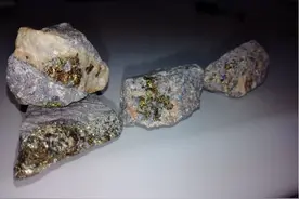 金矿石都长怎么样？认清金矿石特征，你离出门捡到金矿只差一步!图片