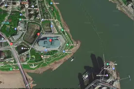 怪异的重庆大剧院图片