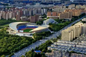 沈阳首座专业足球场震撼亮相，“辽足福地”荣耀回归图片