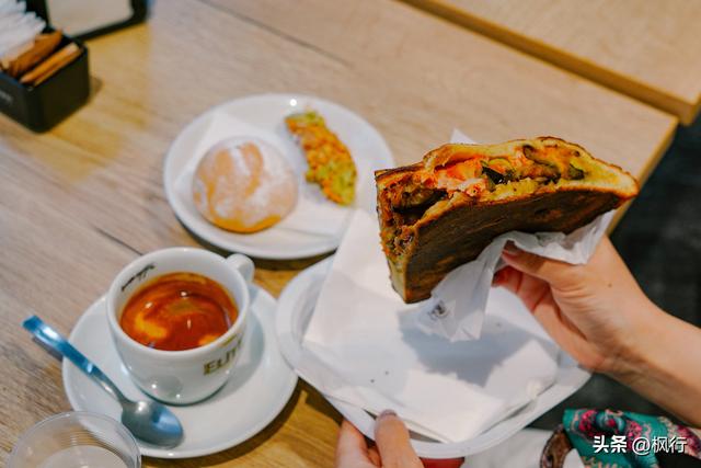 十年两刷意大利，南意根本不在乎米其林，他们只在乎番茄够不够酸