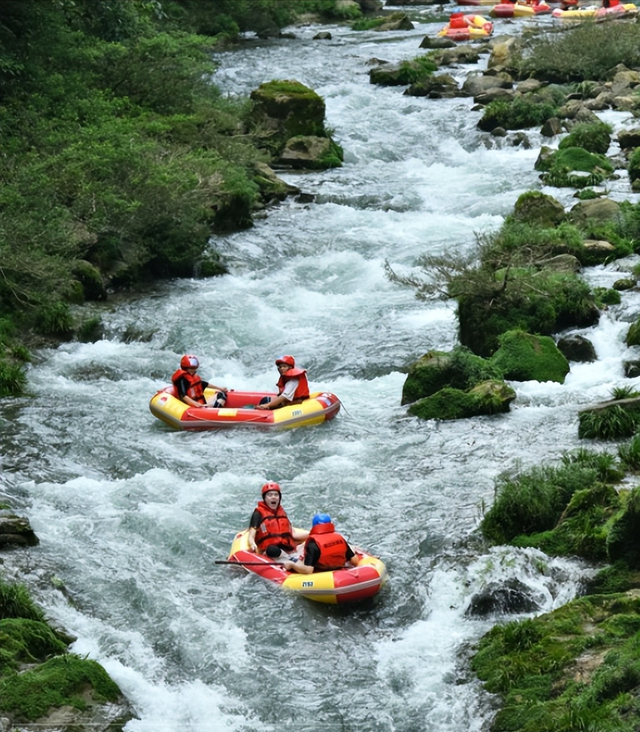 拒观光游内卷！大雄在贵州创新	，“一人一技	”成爆款