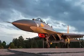 我国为何钟情苏27战斗机，放弃了米格29？背后的意义耐人寻味图片