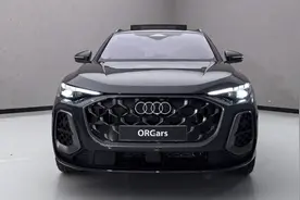 奥迪亮出底牌！新Q5隐藏功能竟让宝马X3L车主坐不住了图片