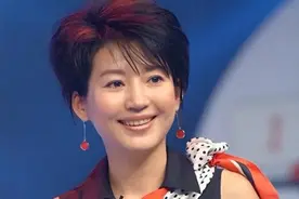 央视一姐王小丫：经历2段婚姻，膝下无儿无女，如今56岁过的怎样图片