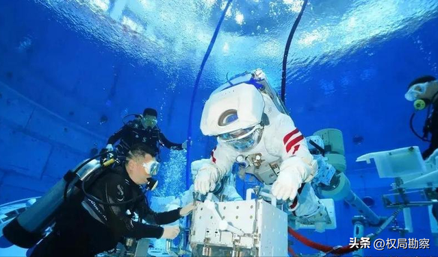 神舟二十一将迎高难任务！距点火不足12小时，中国登月透露新进展