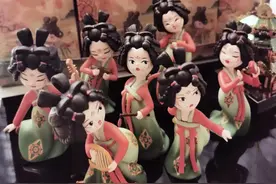 文创不止雪糕、冰箱贴！现在流行博物馆里“过家家”图片