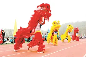 舞蹈、舞狮、舞剑、千人搏击操……阳泉一中秋季运动会开幕式精彩纷呈图片