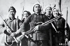 三百名八路军被三千日伪包围，居然全身而退，还追着敌人打！图片