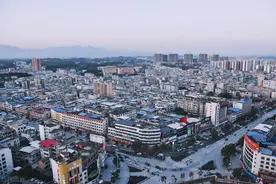 浅说省委书记在湖北咸宁调研的4家企业图片