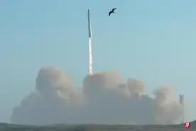 SpaceX星舰空中爆炸解体 第七次试飞失败图片