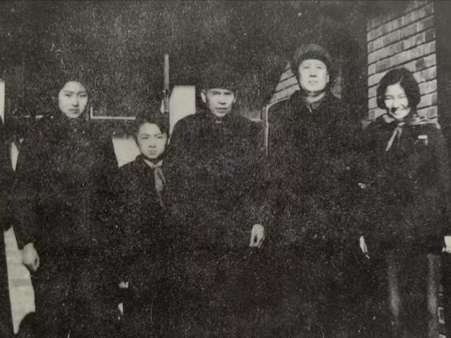20年内，毛主席6次拒绝他来北京，72年见面后埋怨：怎么才来看我