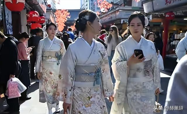 中日关系高度紧张，不少中国游客依然赴日	，给出的理由竟出奇一致