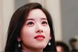 奶茶妹妹化身资本家，出入各高端局，600亿身价，清华校友排名第3图片