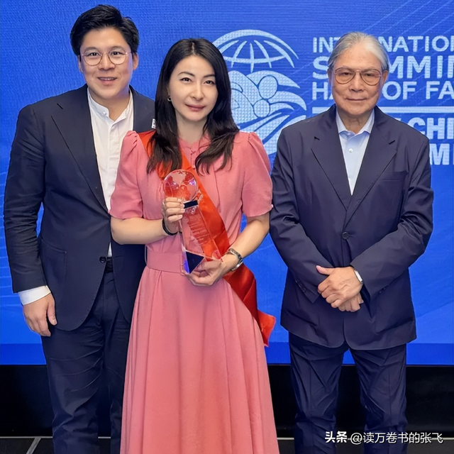 霍震霆没想到，44岁儿媳郭晶晶再次官宣喜讯，让整个阔太圈沉默了