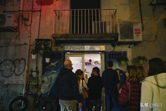 十年两刷意大利，南意根本不在乎米其林，他们只在乎番茄够不够酸