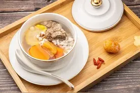 玉米排骨汤图片