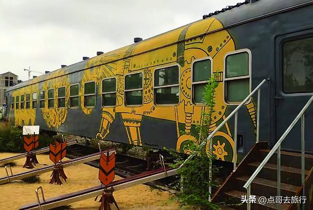 成都爆红的火车观赏地，被严重低估，拍照赏景超级惊艳，全部免费