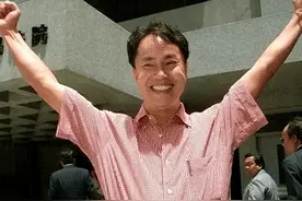 贼王张子强拿了李嘉诚10亿，又拿了郭炳湘6亿，为何不碰刘銮雄？图片