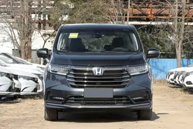 本田7座MPV舒适王，从23万一路跌至17万，2.0L混动+油耗4.5升图片