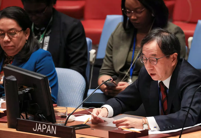 日本大闹联合国，想废掉中国出兵权！特朗普一招，把高市逼上绝路