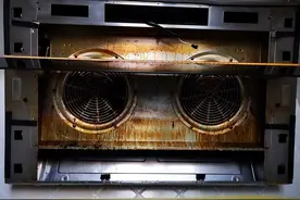 油烟机污渍“巨难洗”，教你3个实用小妙招，轻松去除油污不伤机图片