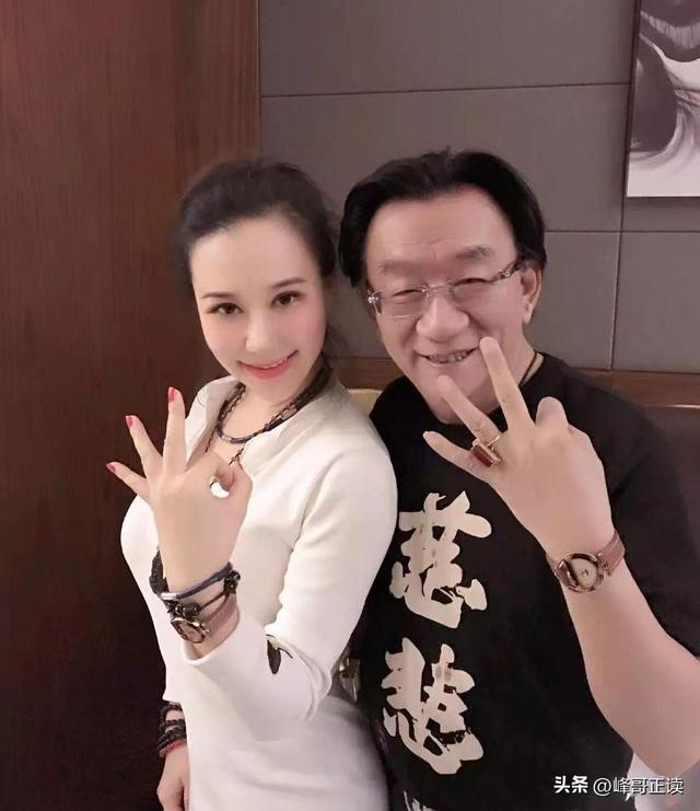 79岁侯耀华晚年凄凉！独居北京无保姆照料	，家里脏乱差环境寒酸