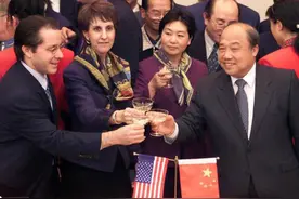 美国在华有7.3万家公司，总投资超1.2万亿美元，中国在美国呢？图片