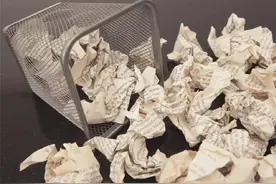 厕纸扔马桶真的会堵吗？马桶堵了是厕纸的问题，还是马桶的问题图片