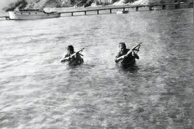 加入136部队，华人特工深入东南亚抗日图片