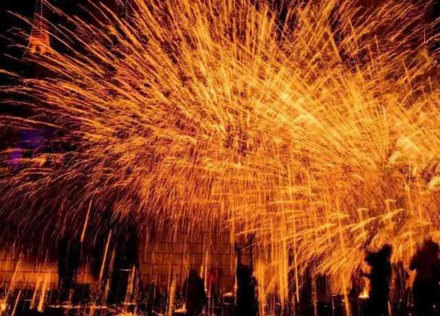 石景山游乐园冰雪音乐狂欢！零点陪你同迎2026